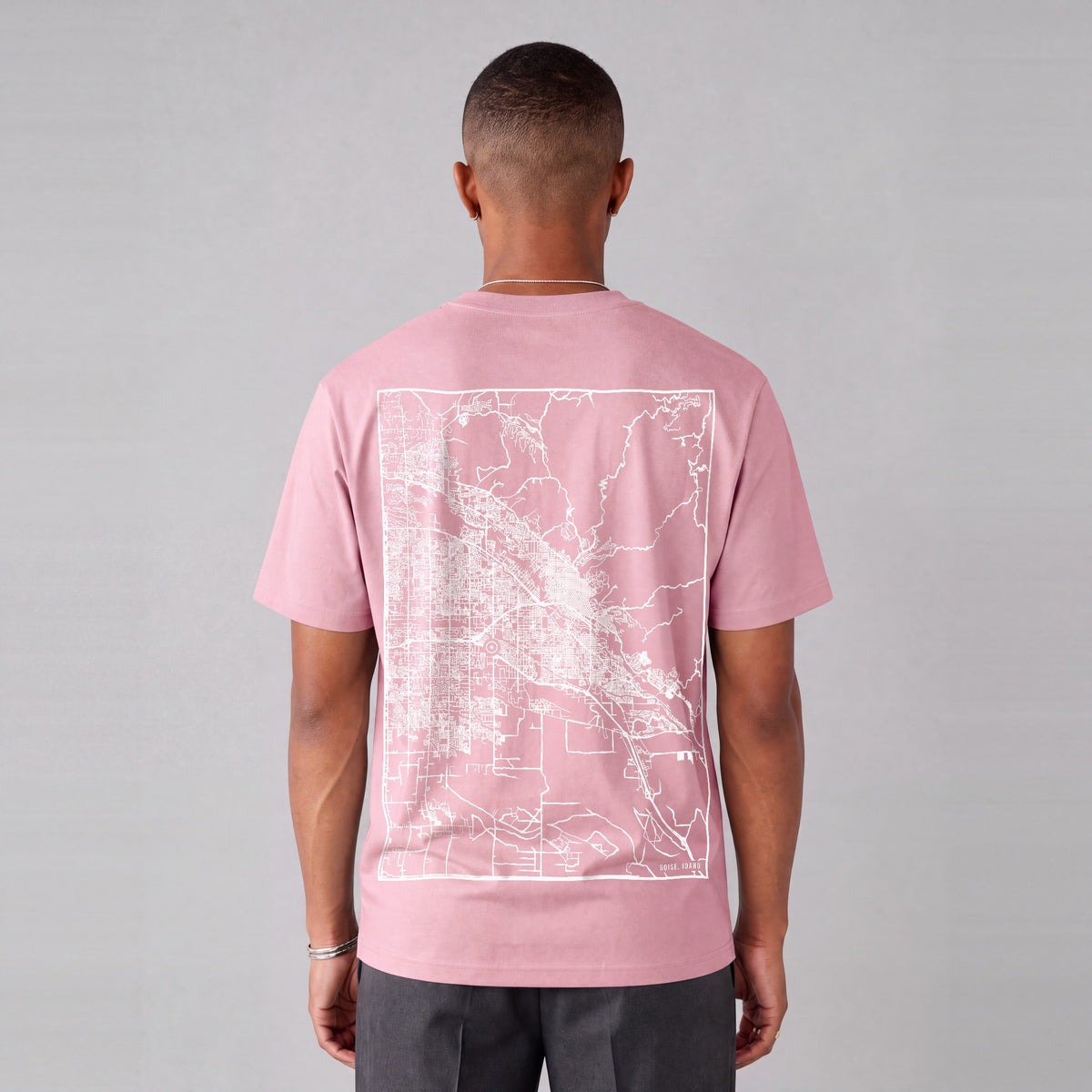 Boise map tee, back print on model - Pink