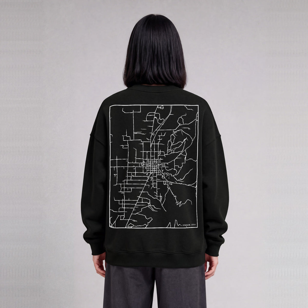 Ephraim map sweatshirt, back print on model - Black