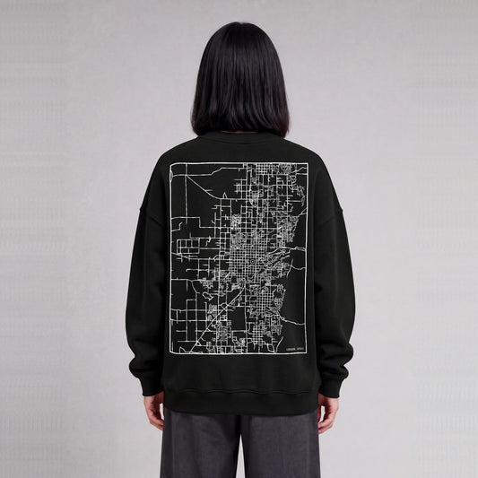 Logan map sweatshirt, back print on model - Black