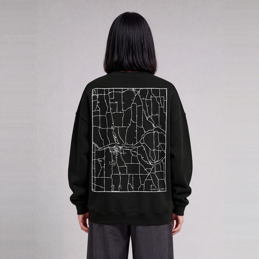Palmyra map sweatshirt, back print on model - Black